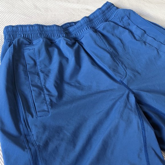 Lululemon Pace Breaker lined short - Picture 1 of 8